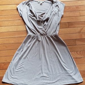 derek heart ❤ tan dress